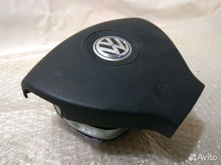 Подушка безопасности в руль VW Passsat B6