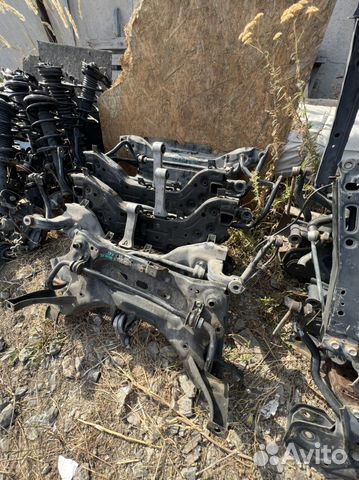 Передний подрамник Ниссан Кашкай дж 11