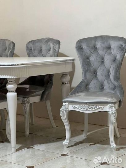 Стулья новые