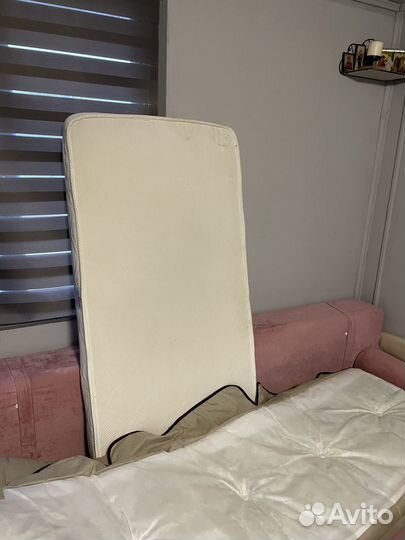 Детская кровать с матрасом