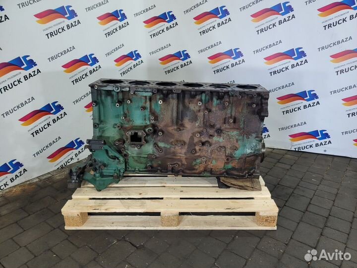 21310867 Шорт блок двс D13B Volvo FH