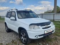 Chevrolet Niva 1.7 MT, 2012, 139 900 км, с пробегом, цена 595 000 руб.