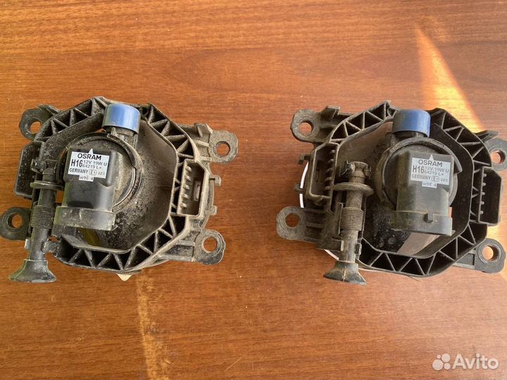 Фары противотуманные Renault 261500097R