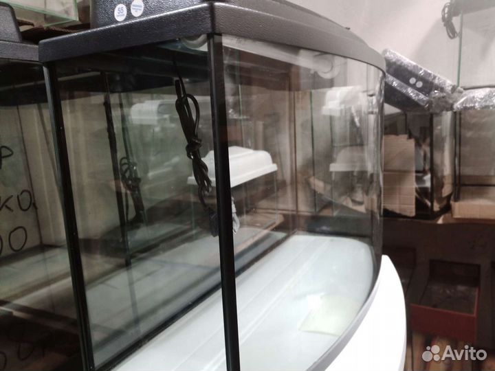 Аквариум 55 л. С гнутым стеклом