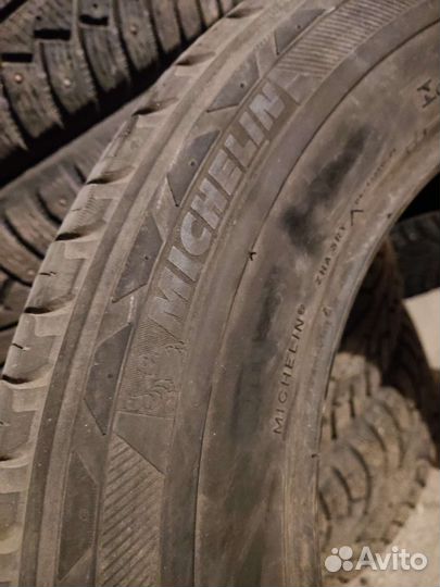 Michelin Latitude Tour HP 235/60 R17