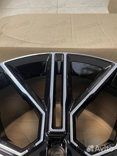 Диски lumma BMW R19