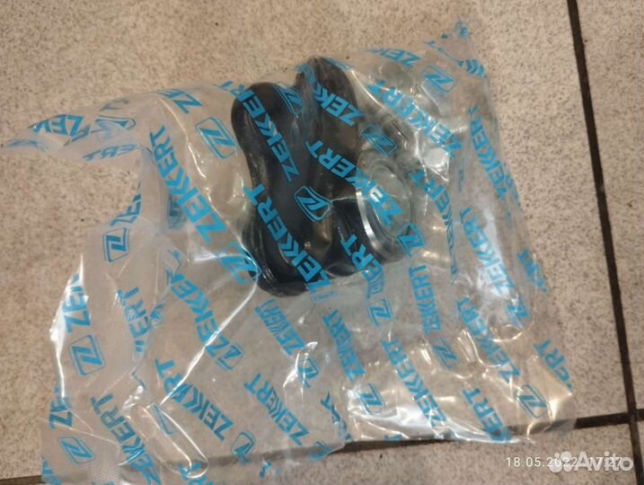 Опора шаровая перед. лев./прав