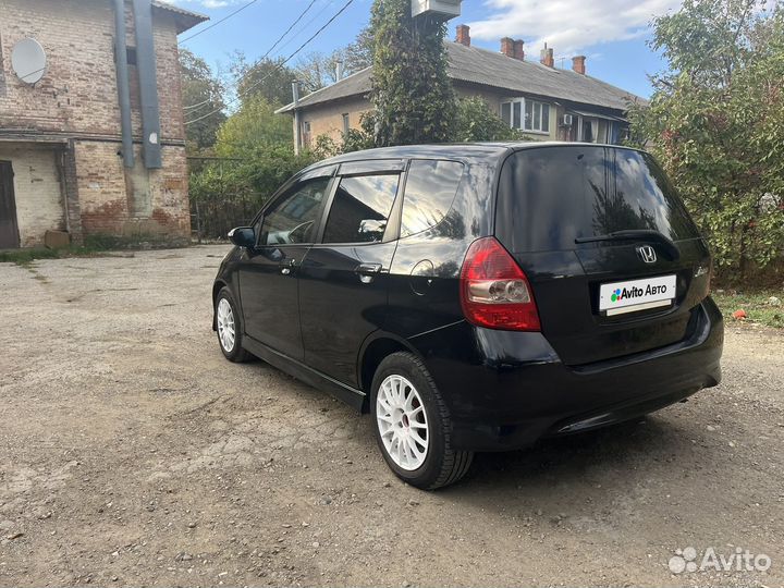 Honda Jazz 1.3 CVT, 2008, 261 172 км