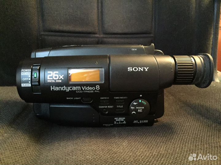 Видеокамера Sony-CCD-TR402E