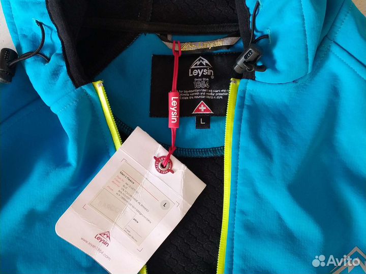 Куртка (ветровка) софтшелл