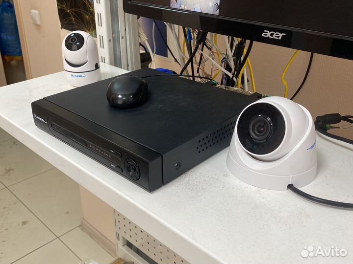 Комплект видеонаблюдения на 4 камеры