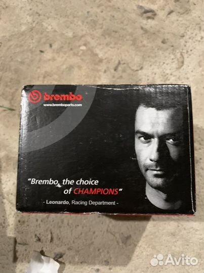 Brembo Р83063 колодки тормозные, комплект