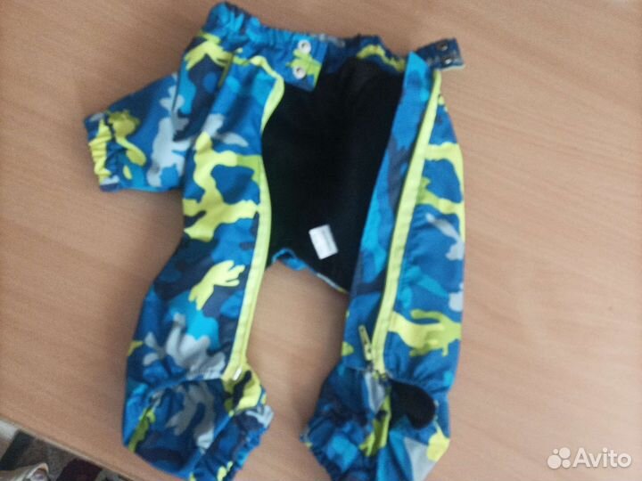 Дождевик для маленькой собаки