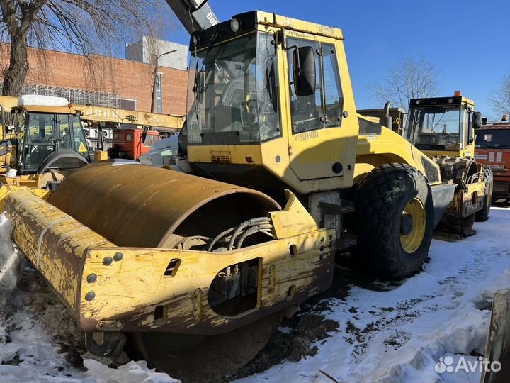 Дорожный каток Bomag BW 213 D-4, 2011