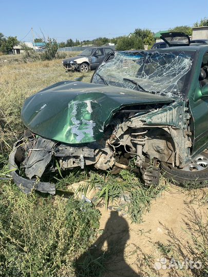 Peugeot 406 1.7 МТ, 2001, битый, 238 000 км