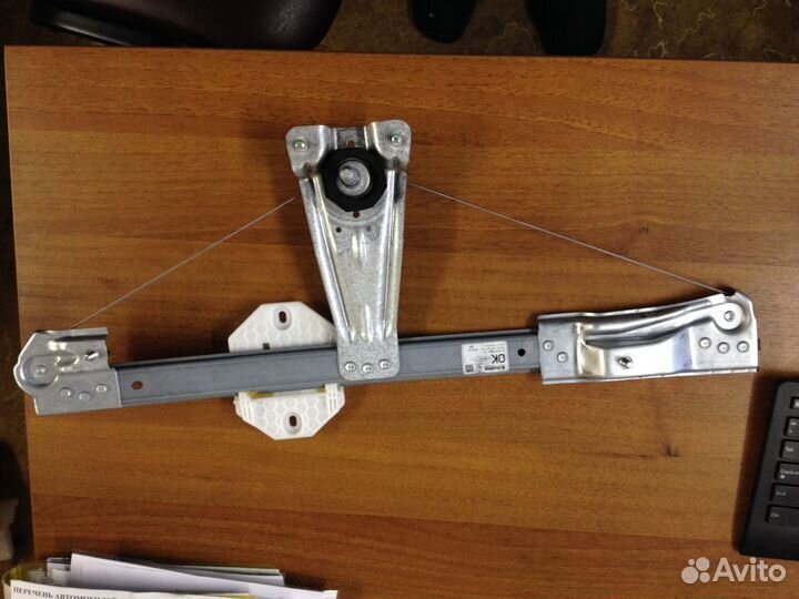 Стеклоподъемник передний новый Логан Сандеро с14г