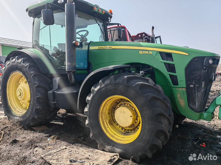 Трактор John Deere 8295R, 2011