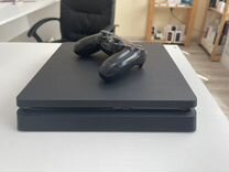 Sony playstation 4 slim PS4