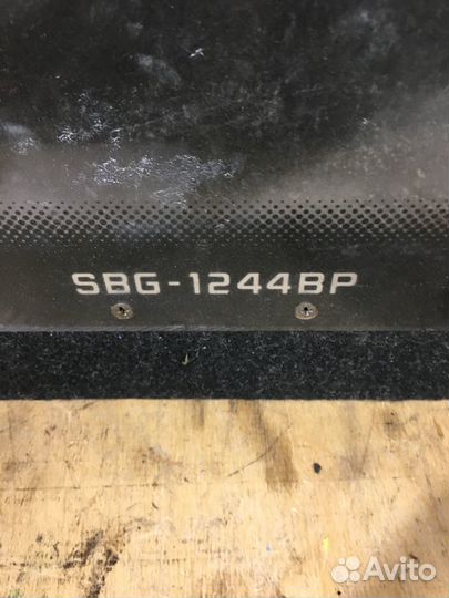 Сабвуфер Alpine SBG-1244BP