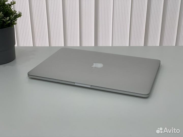 MacBook Pro 15 2017 Core i7 Mac OS Sonoma