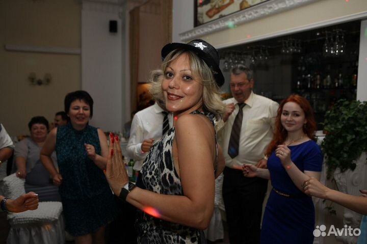 Ведущая на свадьбы, юбилеи, детские праздники