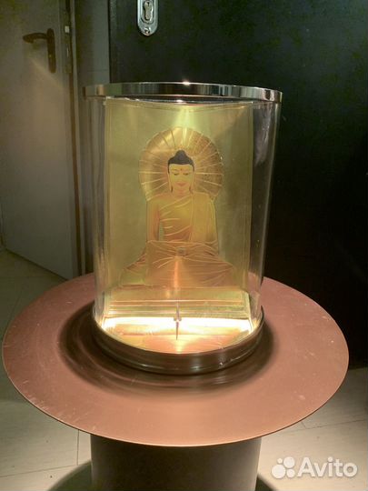 Подсвечник из стекла и металла