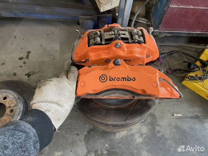 Передние 6 поршневые суппорта Brembo Z17 + диски