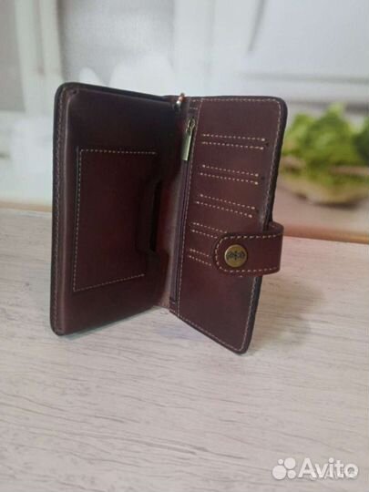 Чехол на iPhone из натуральной кожи