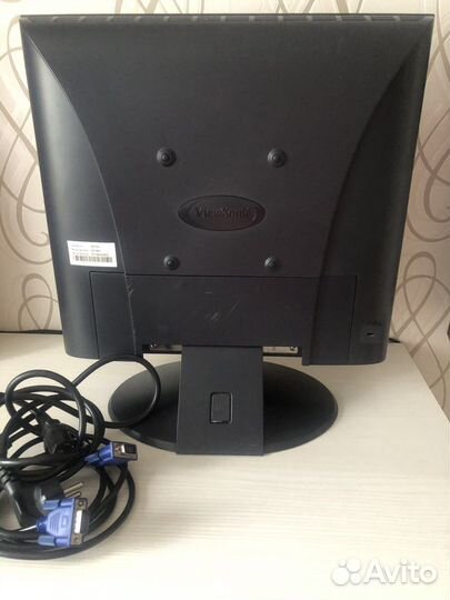 Монитор Viewsonic VA712b