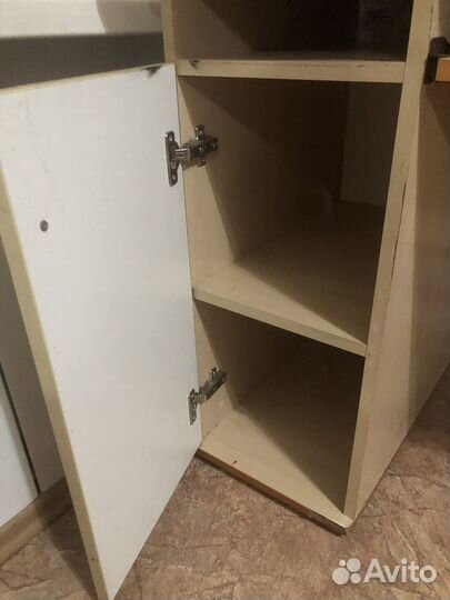 Письменный стол