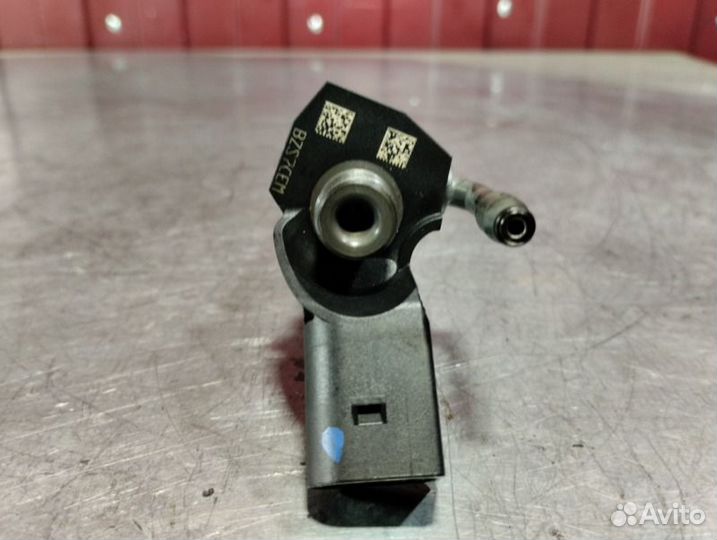 Форсунка Mercedes C-Class W205 OM651 2.2 CDI 2016