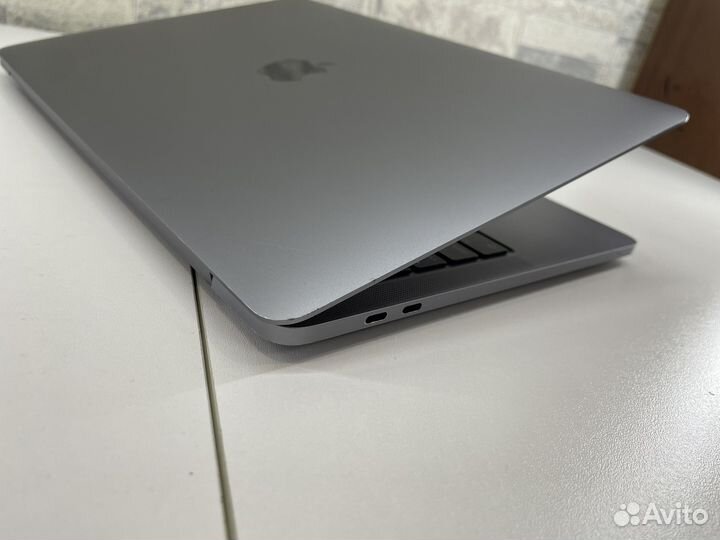 Apple MacBook Pro 13 2020 m1/16gb