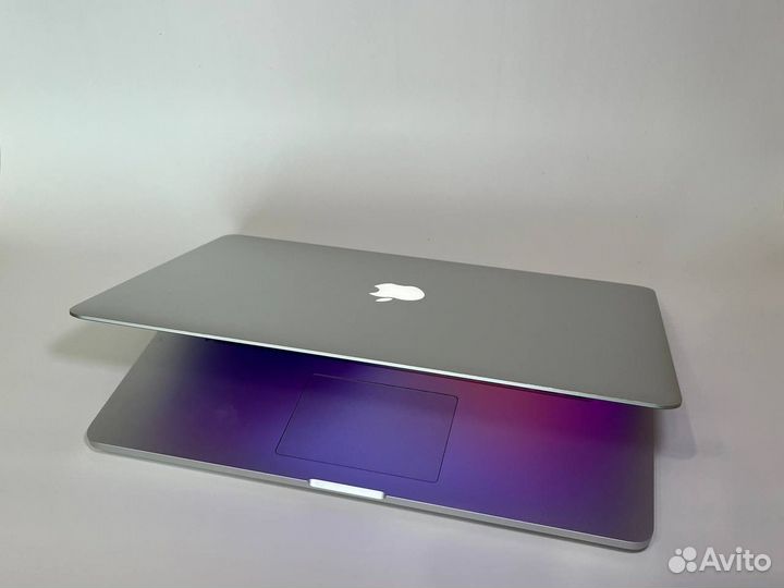 Macbook Pro 15 (16gb, i7)