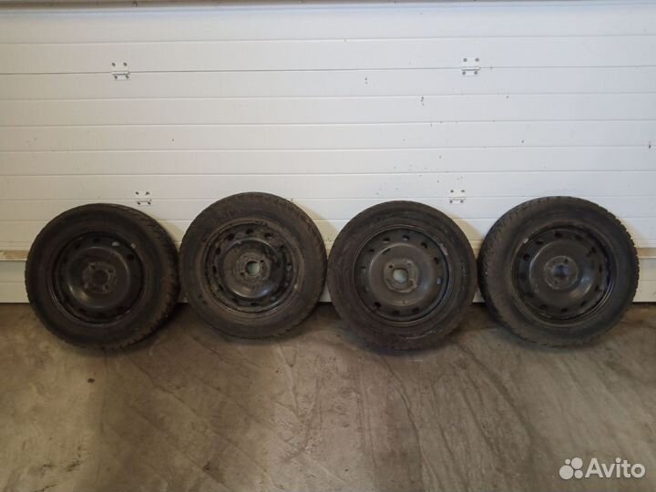 Sava Eskimo Stud 185/65 R15 88T