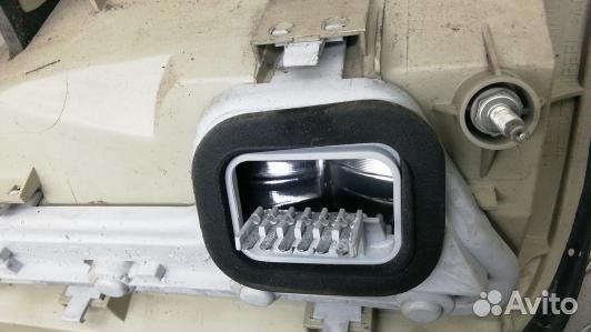 Фонарь задний правый opel zafira A (YBE10MY01)