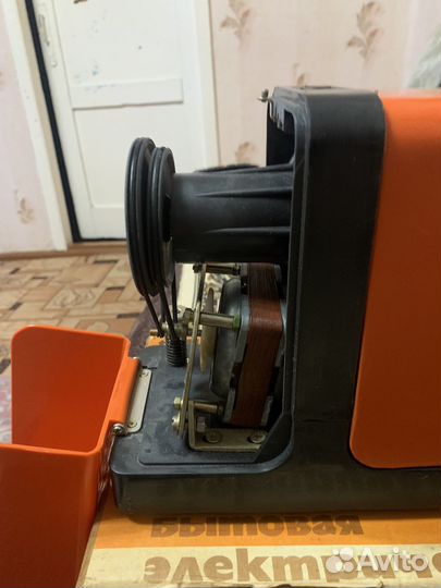 Электрическая прялка