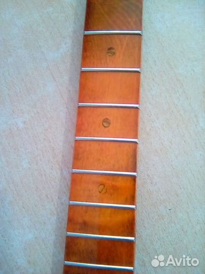 Гриф Fender стратокастер