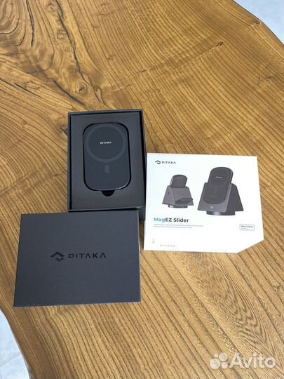 Настольная беспроводная зарядка 3in1 Pitaka Slider