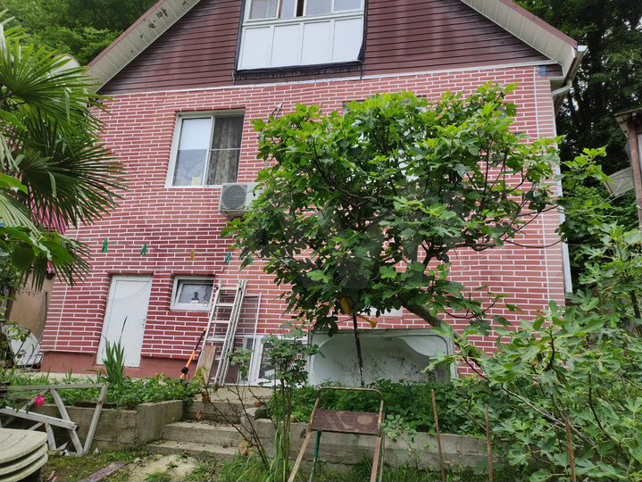 Дом 120 м² на участке 4,4 сот.