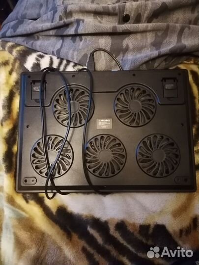 Подставка с охлаждением для ноутбука