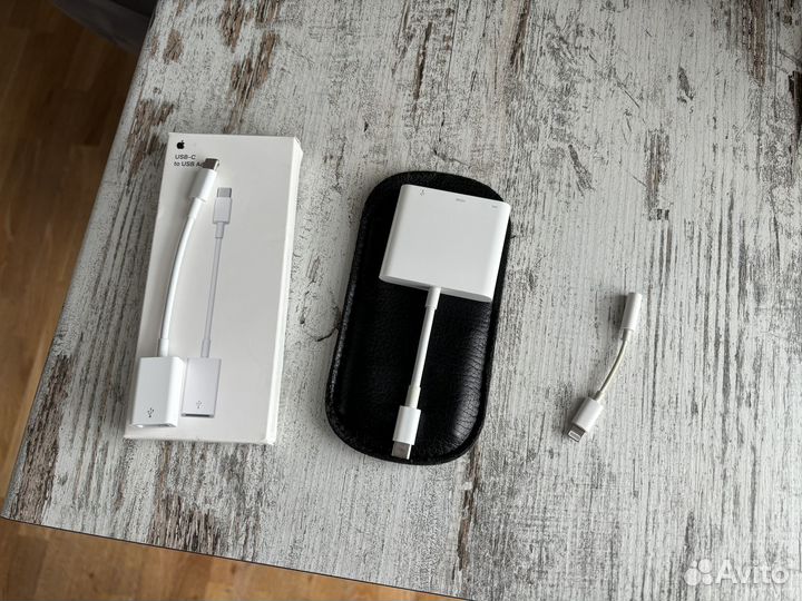 Переходники Apple оригинал 3шт, цена за все