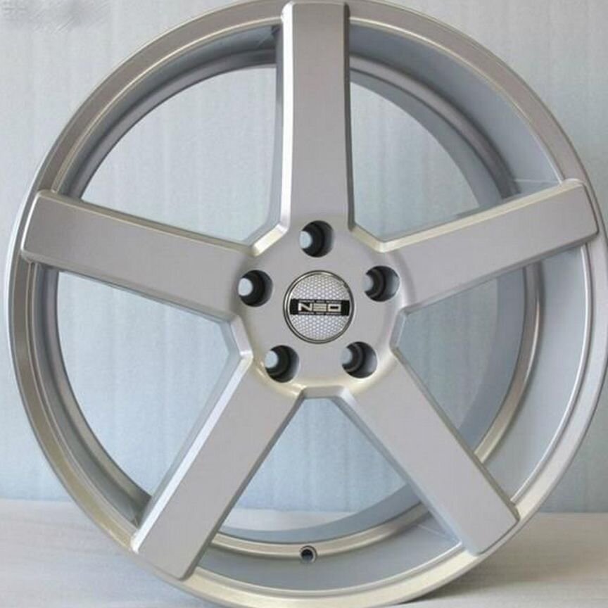 NEO V03 : 7x17 5*112 Et:40 Dia:66,6 S