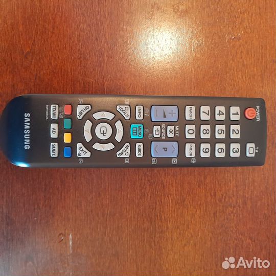 Телевизор Sumsung LE32B450C4W