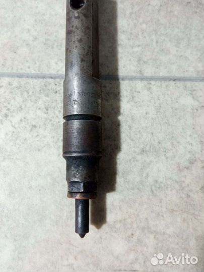 Форсунка Renault Scenic 1 7700875036