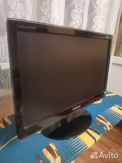 Монитор samsung syncmaster P2250