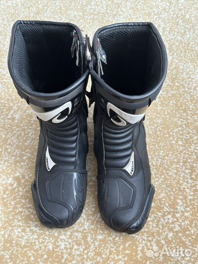 Мотоботы Forma