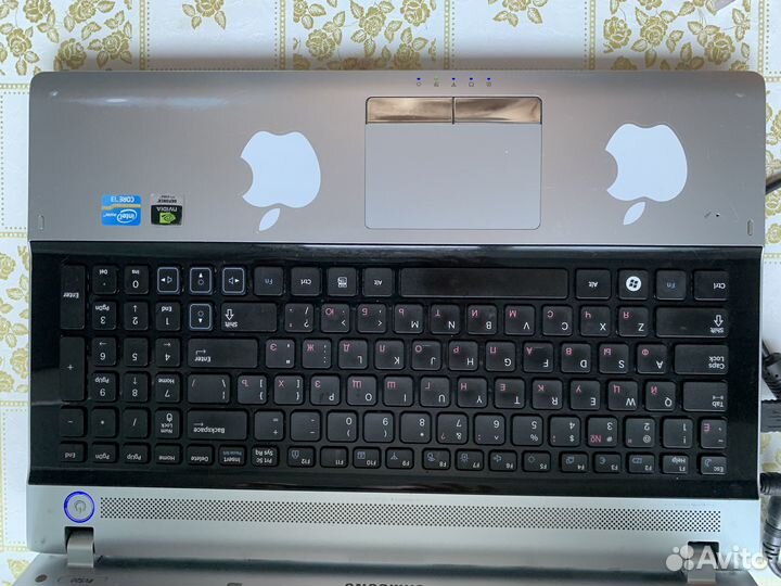 Ноутбук Samsung