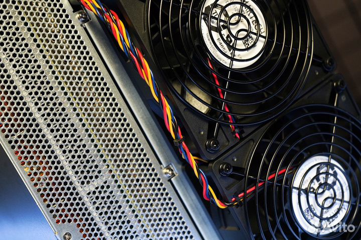 Майнер Antminer T21 GTD 190 th/s новый