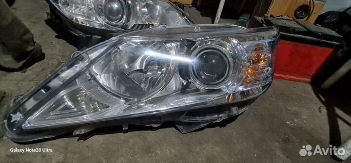 Фары на toyota camry 50