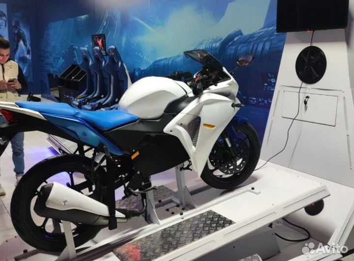 Виртуальная реальность